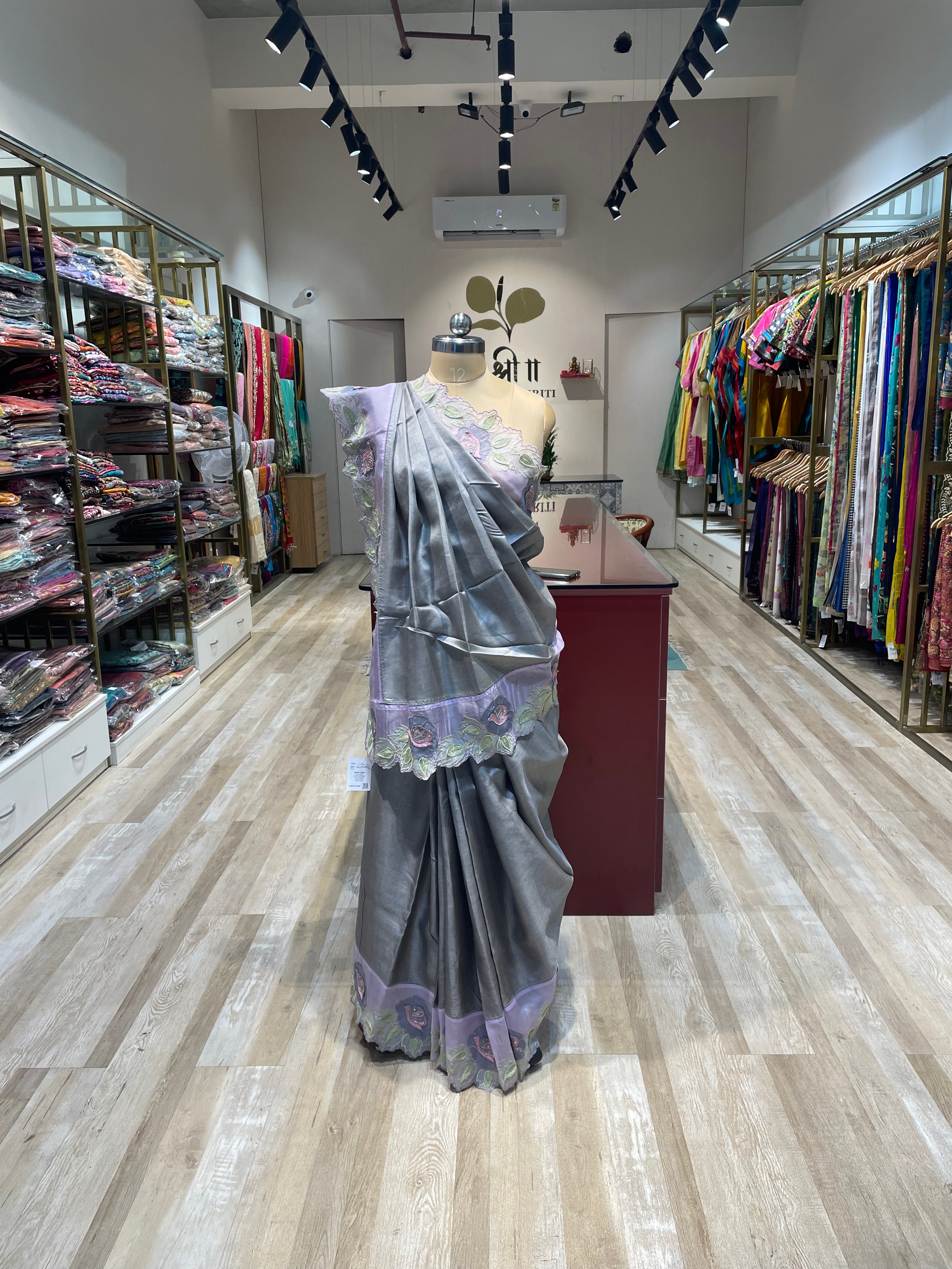 Tussar saree applique work