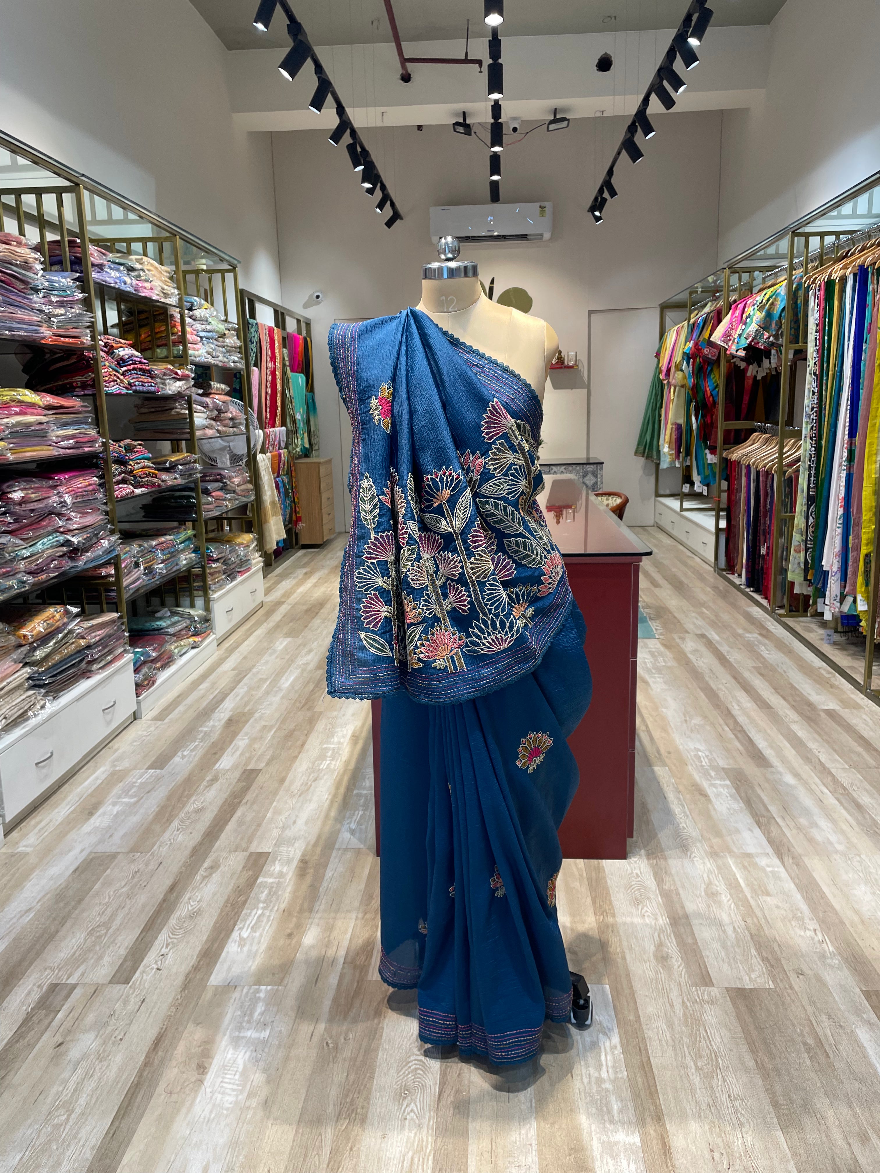 Pure crush tissue with handwork saree (B)