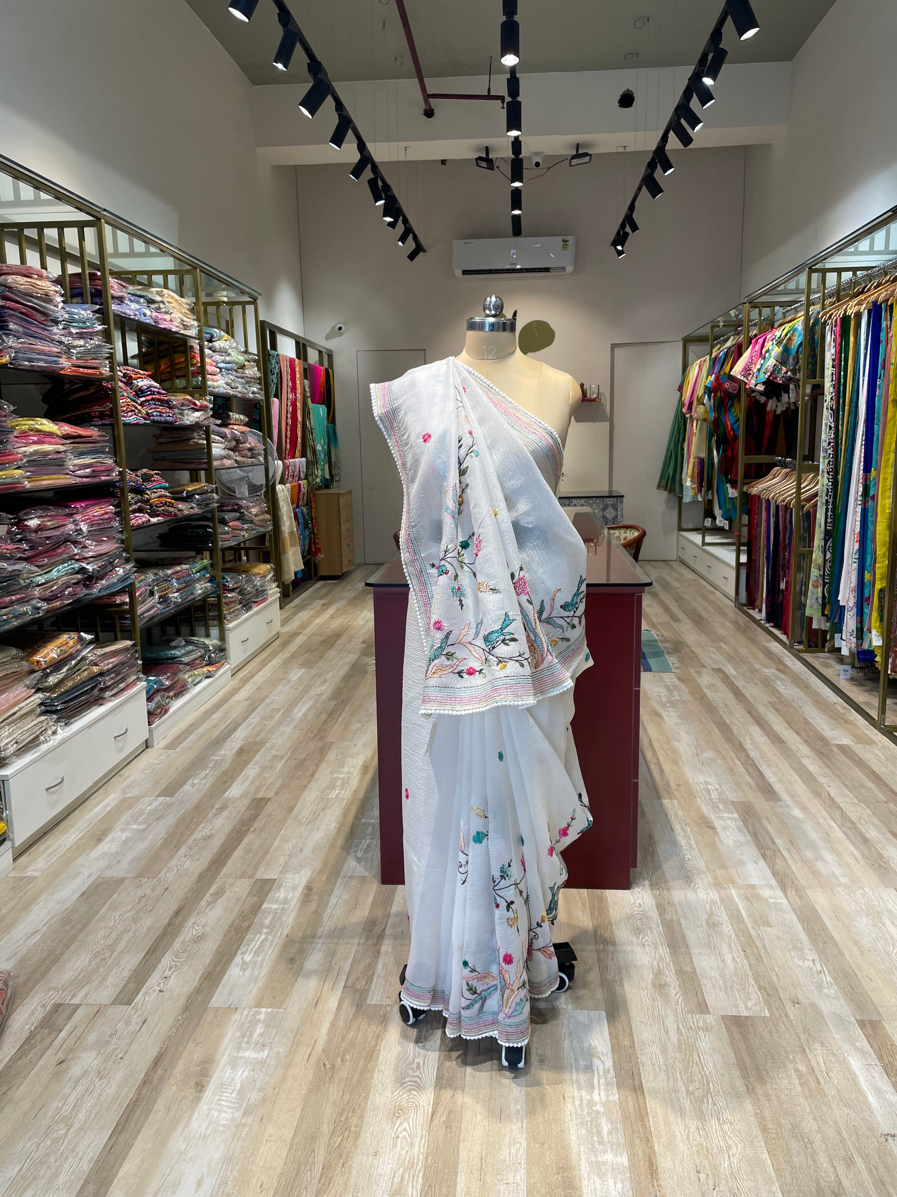 Pure crush tissue with handwork saree (WI)