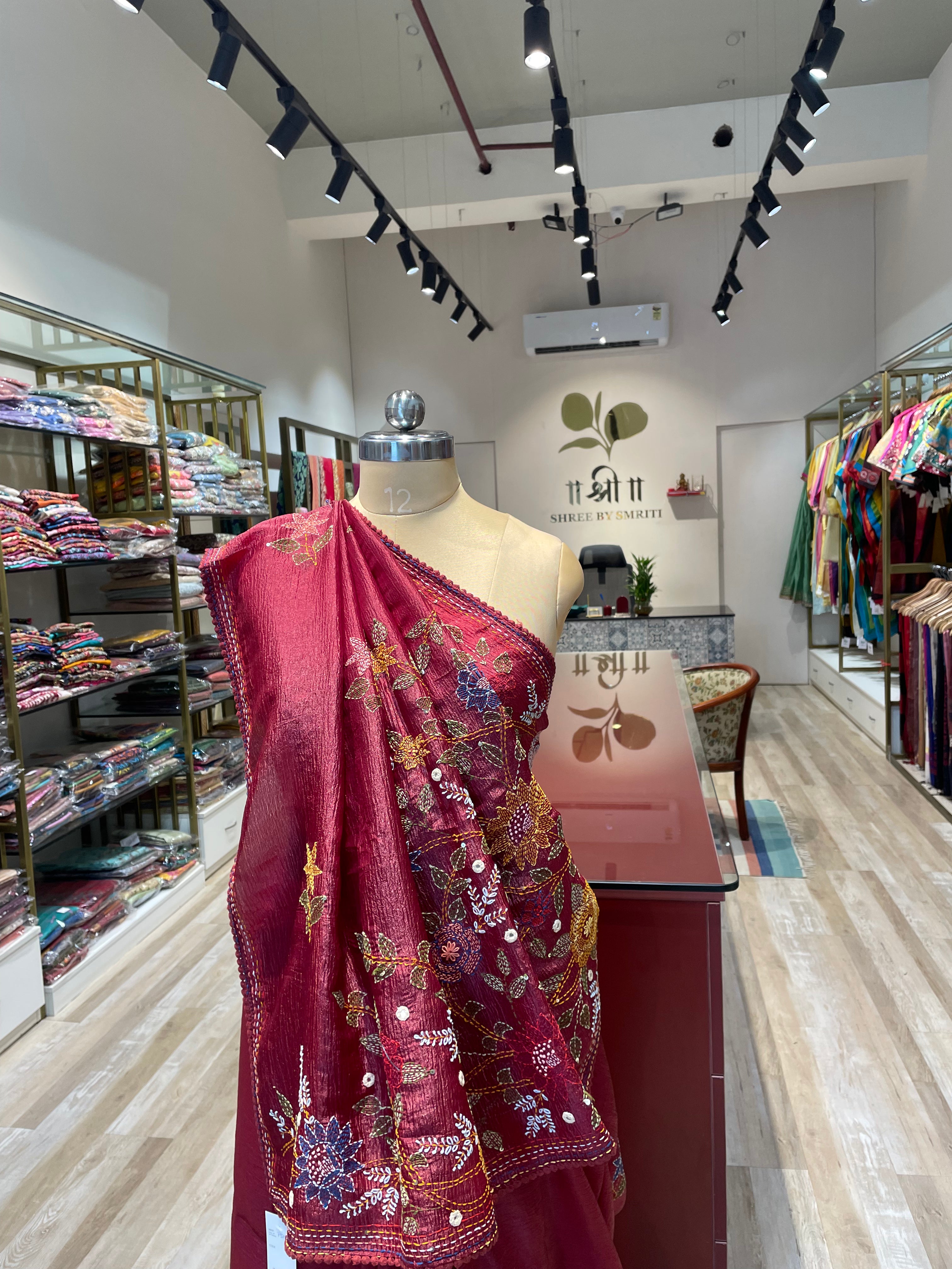 Pure crush tissue with handwork saree (R)