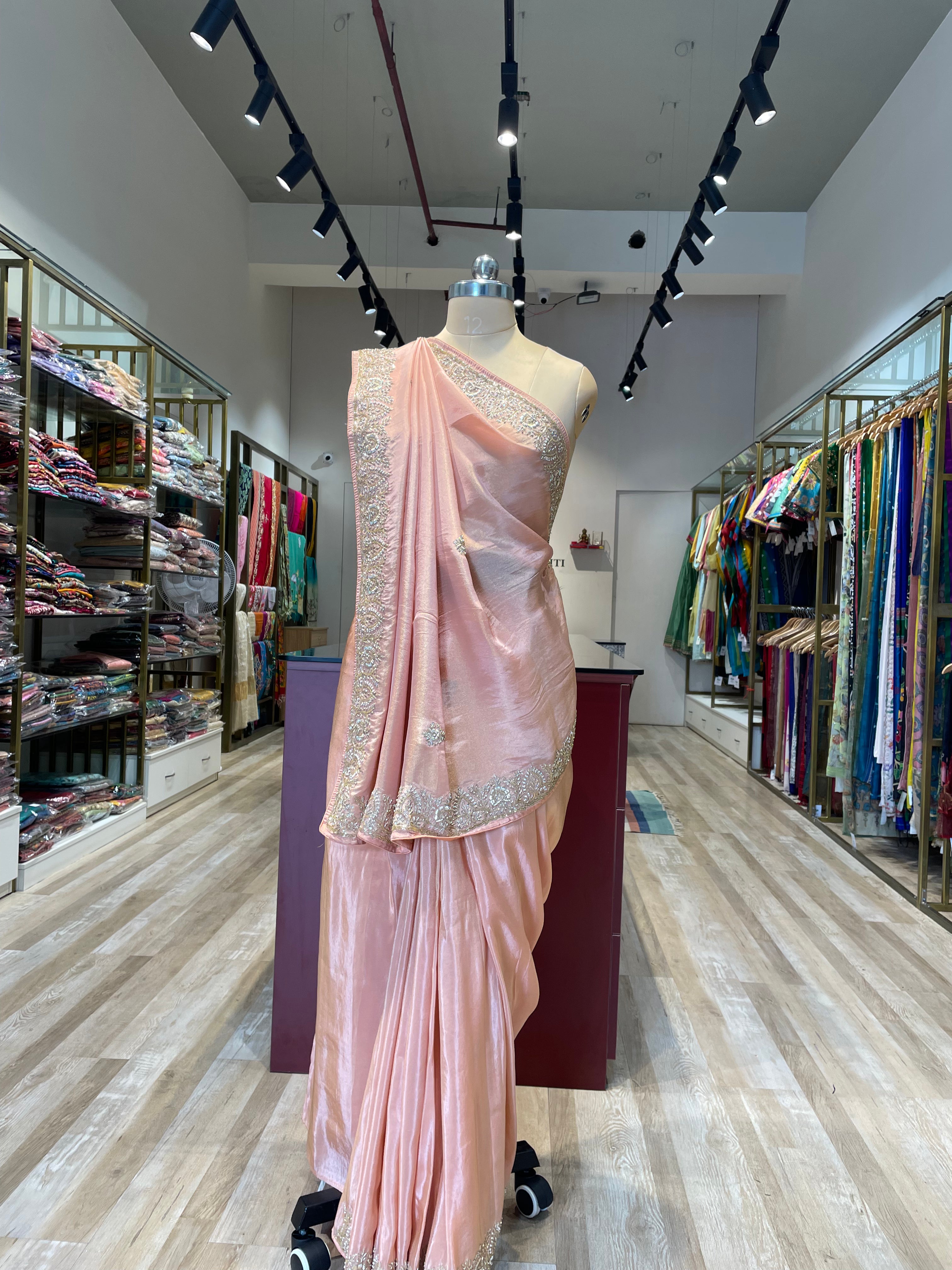 Tissue with hand work (Pink)