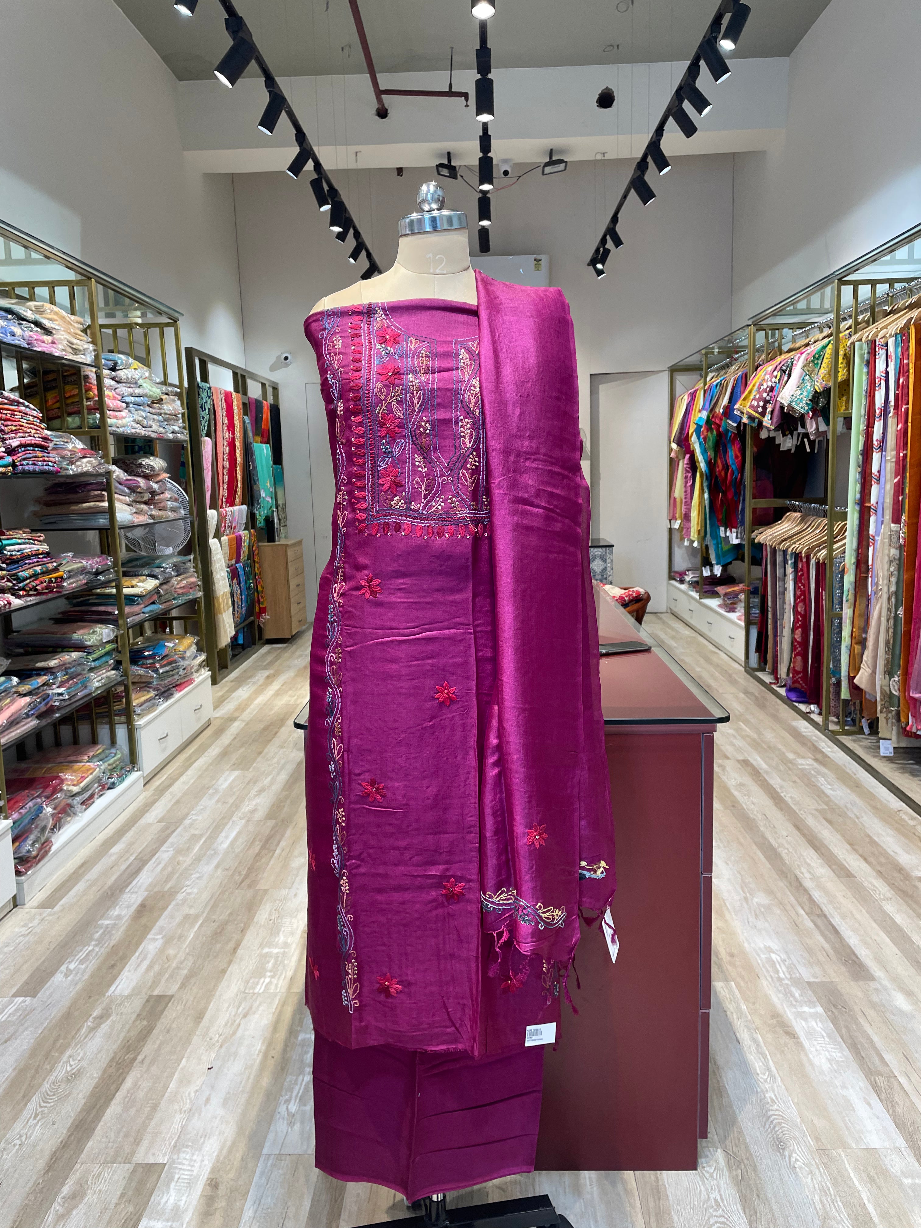 Tussur handwork dress (PU)