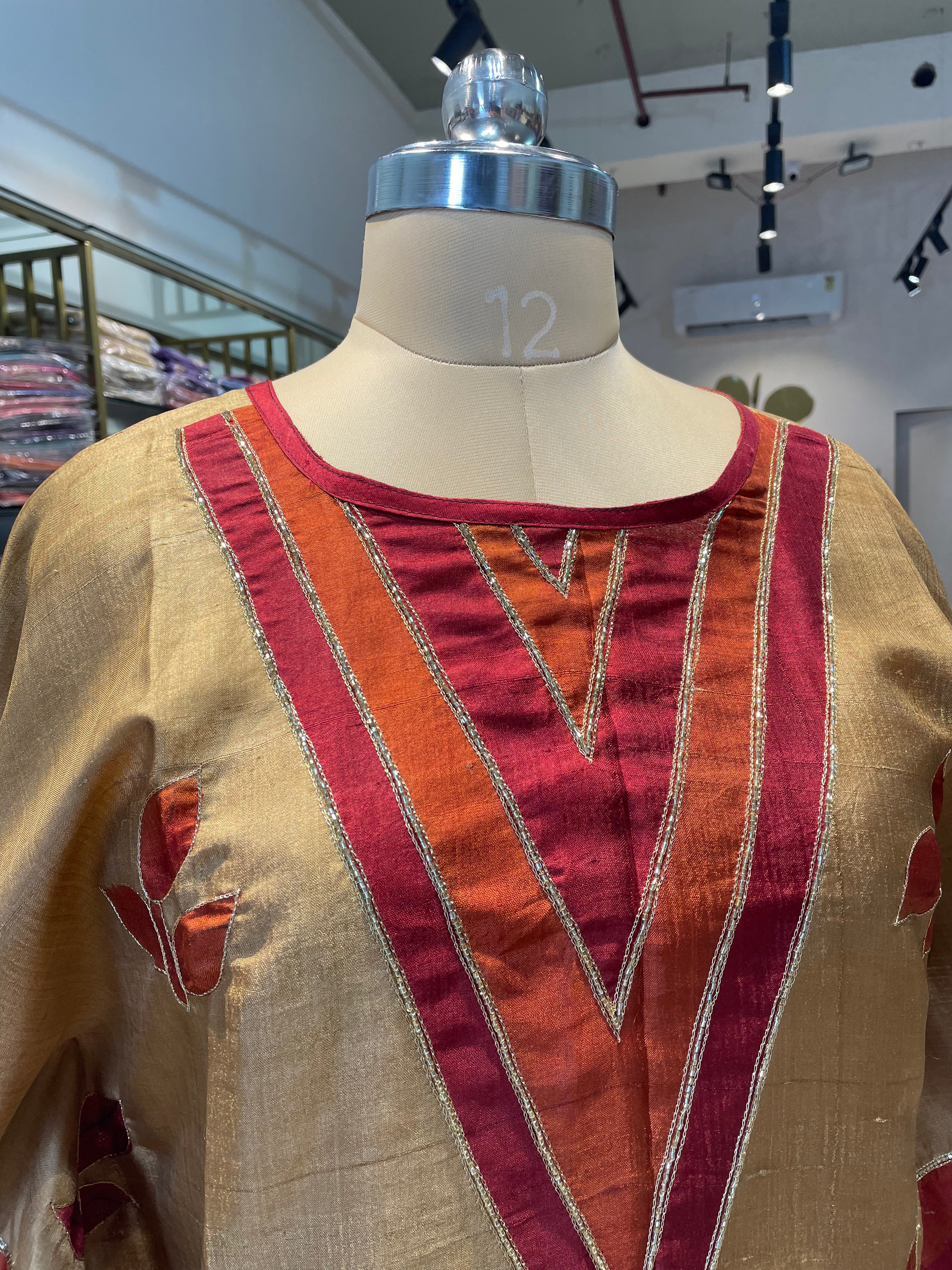 Pure silk hand painted short kaftan with handwork (M)