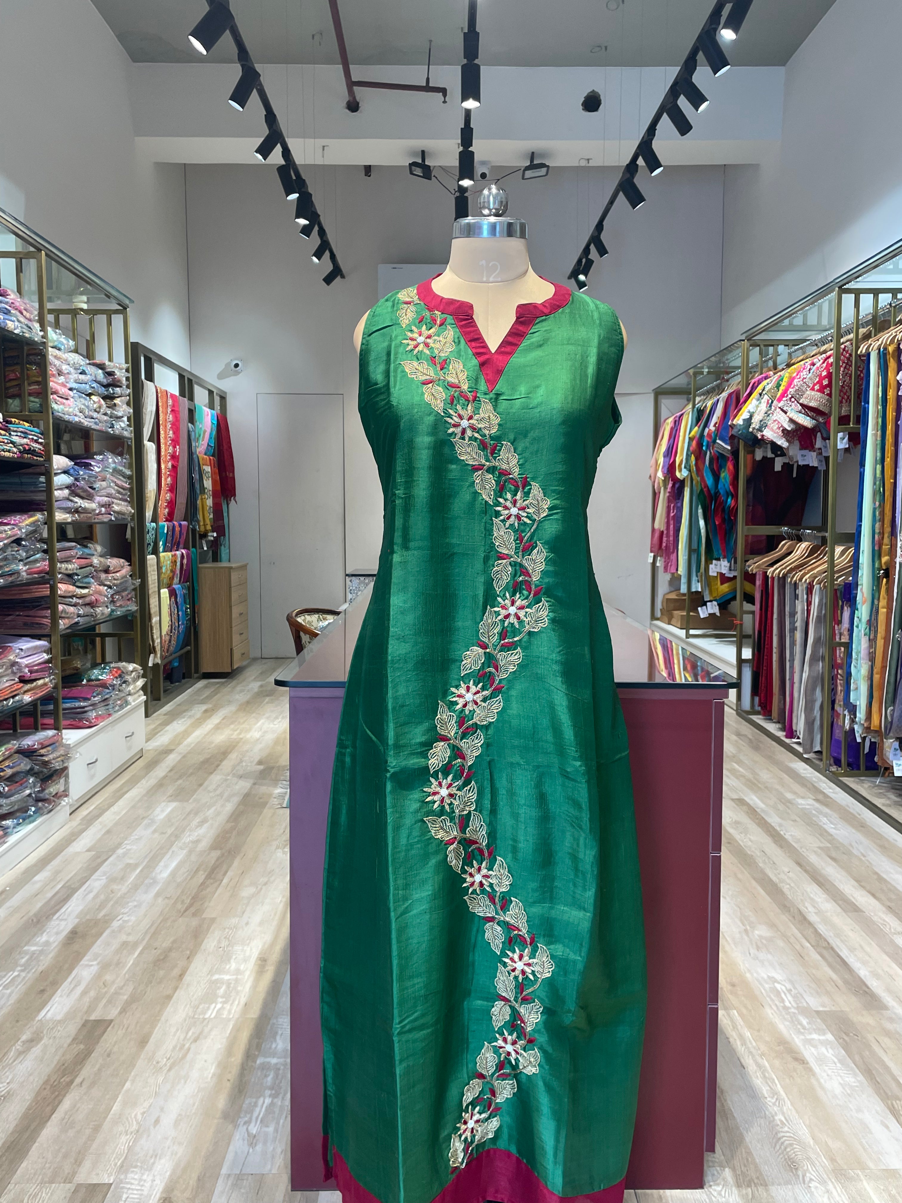 Pure silk long dress with pockets (G)