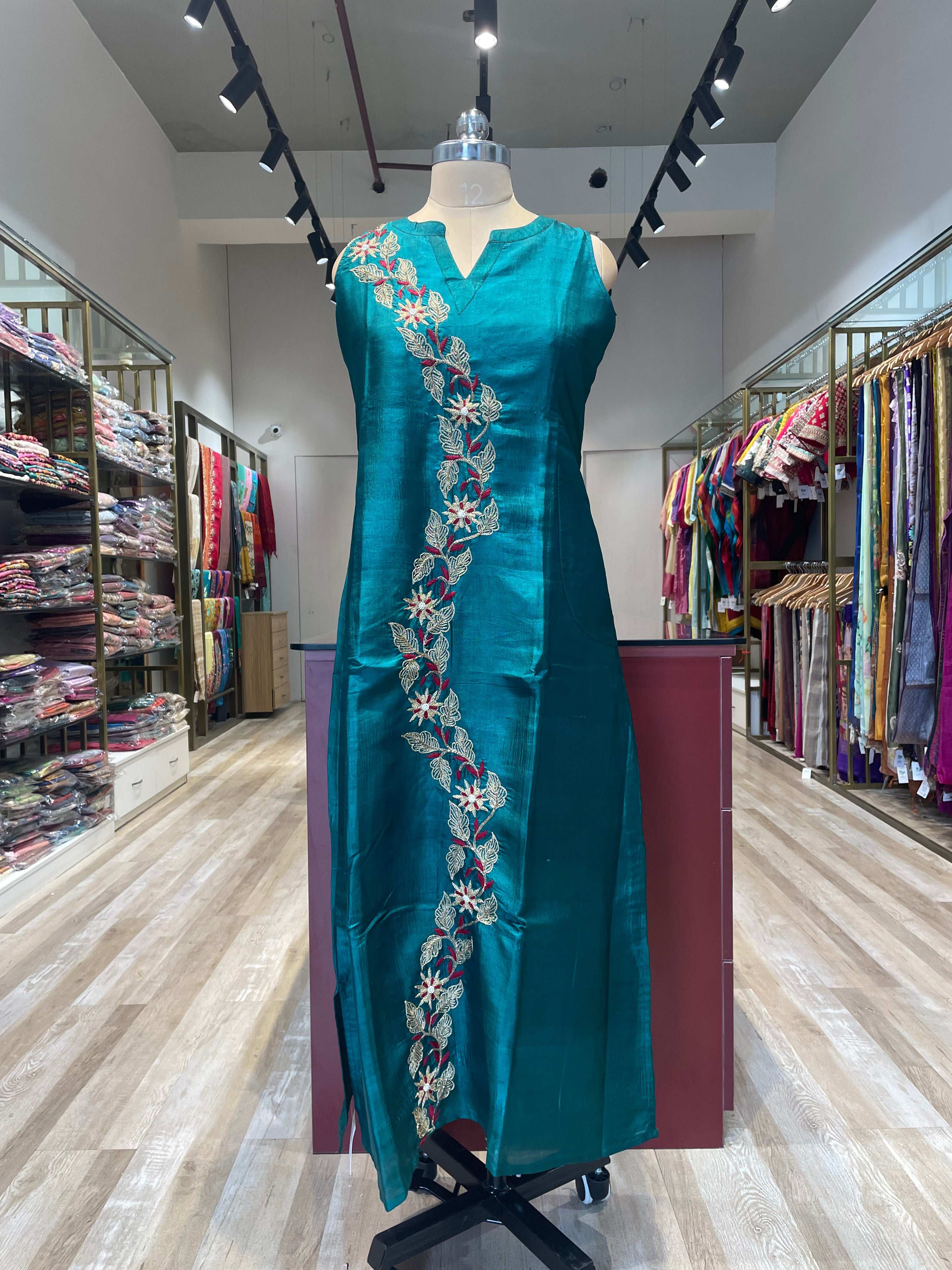 Pure silk long dress with pockets (CB)