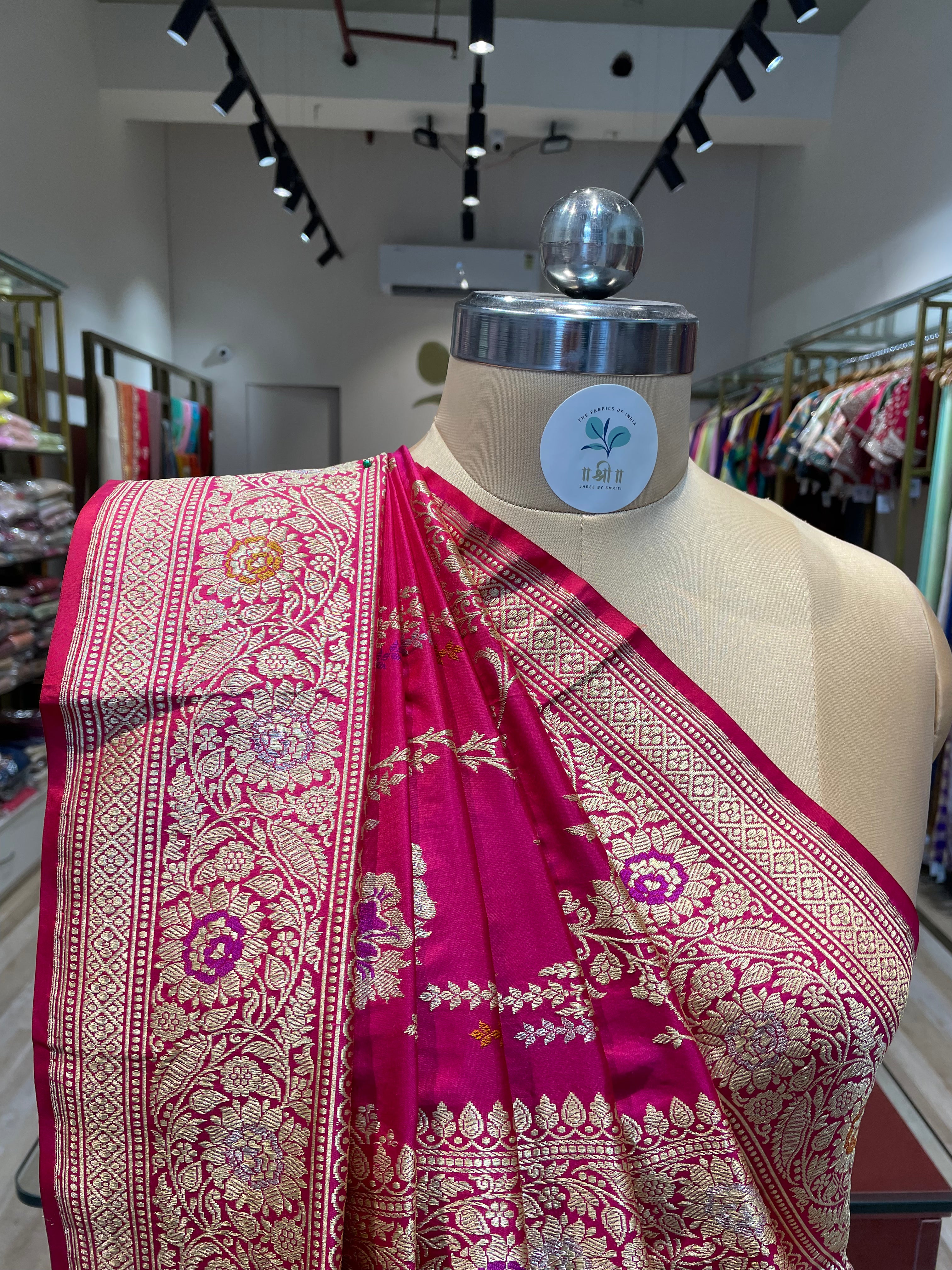 Pure handwoven banarasi silk saree (P)